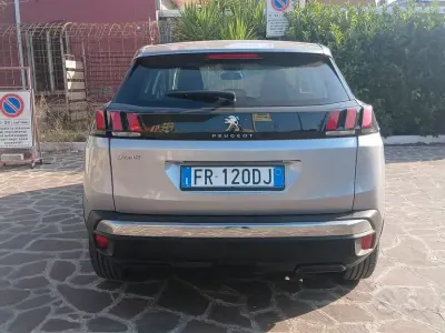 Usata Peugeot 3008 131 CV (96 kW) 2018 Grigio SUV