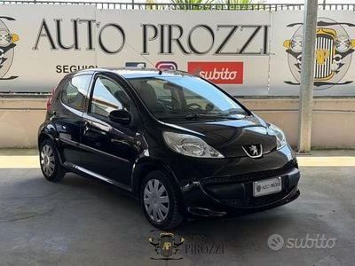 Usata Peugeot 107 68 CV (50 kW) 2008 Nero Utilitaria