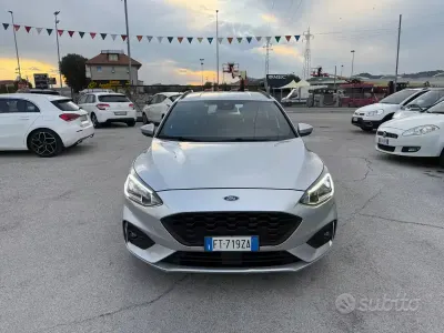Usata Ford Focus ST-Line 150 CV (110 kW) 2019 Grigio Station wagon