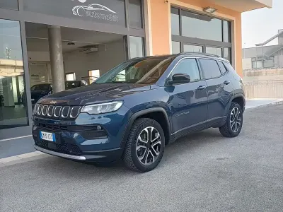 Usata Jeep Compass Limited 131 CV (96 kW) 2023 Blu/azzurro SUV