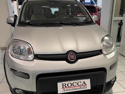 Usata Fiat Panda 4x4 Climbing 95 CV (69 kW) 2016 Grigio Utilitaria