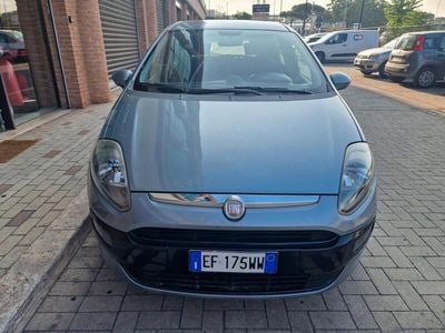 Usata Fiat Grande Punto 69 CV (50 kW) 2010 Grigio Utilitaria