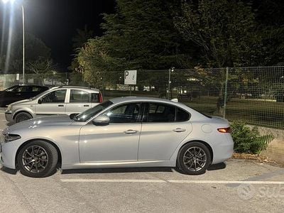 Usata Alfa Romeo Giulia 160 CV (117 kW) 2021 Berlina