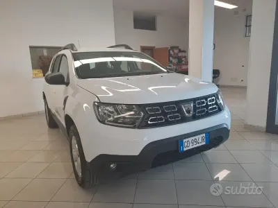 Usata Dacia Duster Comfort 116 CV (85 kW) 2021 Bianco SUV