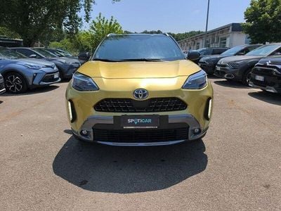 Usata Toyota Yaris Cross 116 CV (85 kW) 2021 Oro SUV