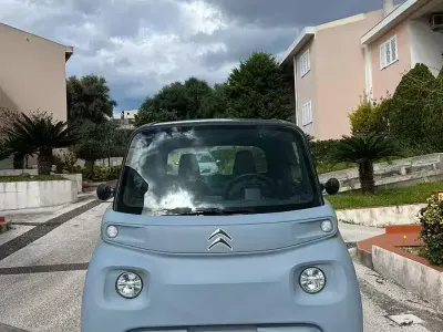 Usata Citroën AMI 2023 Grigio Berlina