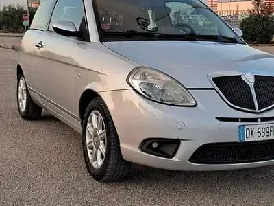Usata Lancia Ypsilon 69 CV (50 kW) 2007 Utilitaria