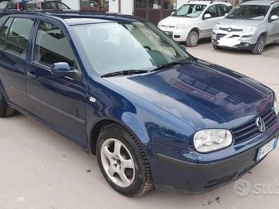 Usata VW Golf IV 2001 Berlina