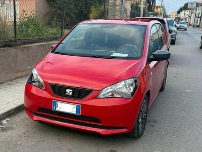 Usado Seat Mii 60 CV (44 kW) 2019 Rojo Utilitario
