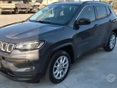 Usata Jeep Compass 131 CV (96 kW) 2022 Grigio SUV