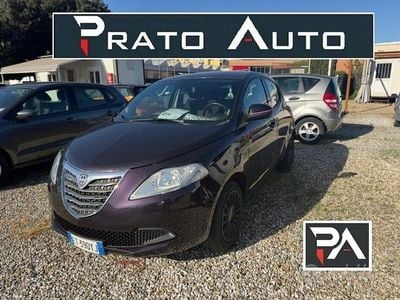 Usata Lancia Ypsilon S 95 CV (69 kW) 2014 Viola Utilitaria
