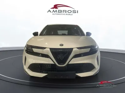 Nuova Alfa Romeo GT Junior 145 CV (106 kW) 2026 Bianco Berlina