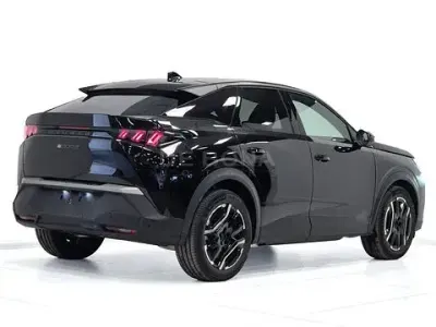 Nuova Peugeot e-3008 Allure 156 kW (213 CV) 2026 Nero SUV