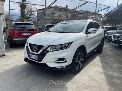 Usata Nissan Qashqai Tekna+ 110 CV (80 kW) 2018 Bianco SUV