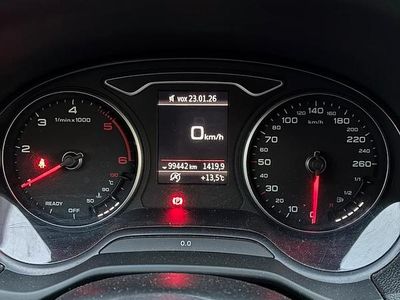 Usata Audi Q2 120 CV (88 kW) 2018 Grigio SUV