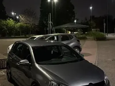 Usata VW Golf VI GTI 210 CV (154 kW) 2011 Grigio Utilitaria