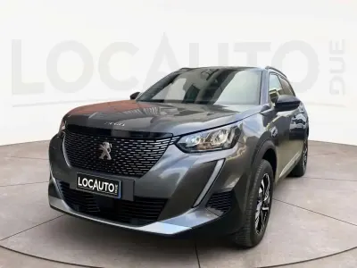 Usata Peugeot 2008 Allure 131 CV (96 kW) 2023 Grigio SUV