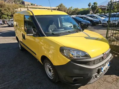 Usata Fiat Doblò Business 95 CV (69 kW) 2019 Giallo Monovolume