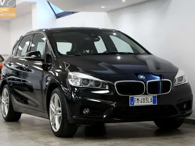 Usata BMW 220 Active Tourer Sport Line 192 CV (141 kW) 2017 Nero Monovolume