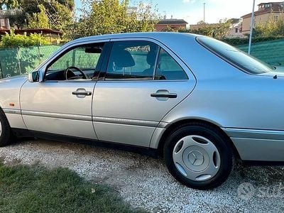 Usata Mercedes C180 1994 Grigio Berlina