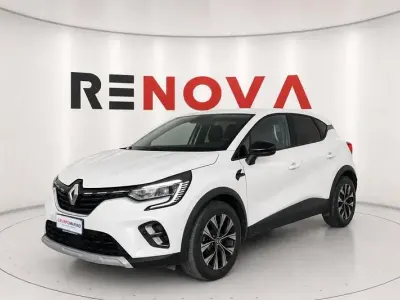 Usata Renault Captur Techno 143 CV (105 kW) 2023 Bianco SUV