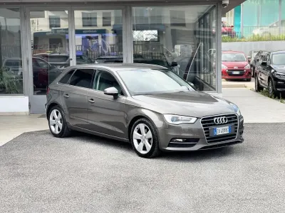 Usata Audi A3 150 CV (110 kW) 2014 Grigio Berlina