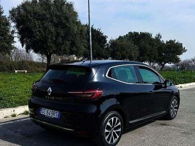 Usata Renault Clio V Intens 116 CV (85 kW) 2021 Nero Berlina