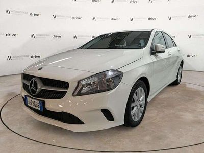 Usata Mercedes A200 Executive 136 CV (100 kW) 2017 Bianco calcite Berlina