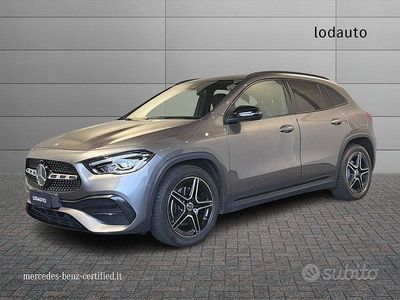 Usata Mercedes GLA200 Premium 150 CV (110 kW) 2021 Grigio SUV