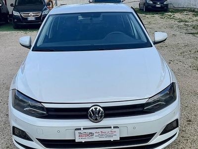Usata VW Polo 90 CV (66 kW) 2018 Bianco Utilitaria