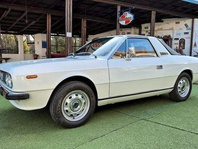 Usata Lancia Beta 102 CV (75 kW) 1977 Bianco Cabrio