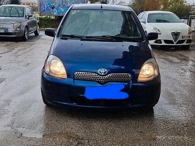 Usata Toyota Yaris 68 CV (50 kW) 2001 Berlina
