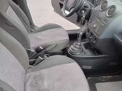 Usata Ford Fiesta 68 CV (50 kW) 2007 Blu Utilitaria
