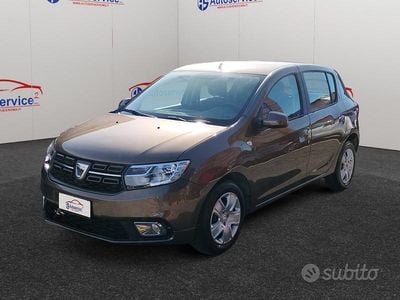 Usata Dacia Sandero Comfort 100 CV (73 kW) 2020 Marrone Berlina