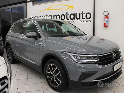Usata VW Tiguan Life 122 CV (89 kW) 2021 Grigio SUV