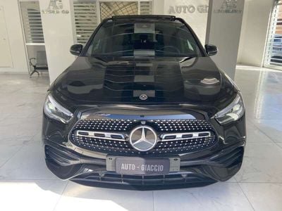 Mercedes GLA220