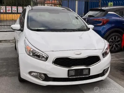 Usata Kia Ceed Sportswagon 100 CV (73 kW) 2013 Bianco Station wagon