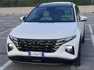 Usata Hyundai Tucson 230 CV (169 kW) 2022 Bianco SUV