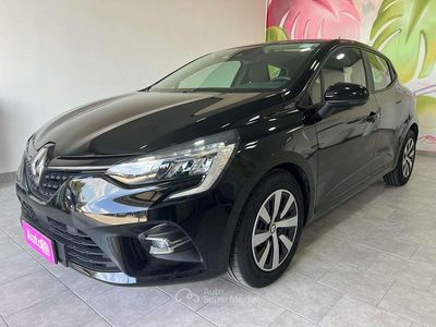 Usata Renault Clio V Equilibre 101 CV (74 kW) 2023 Nero Berlina
