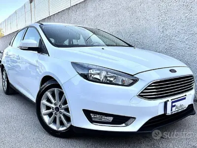 Usata Ford Focus Business Edition 120 CV (88 kW) 2016 Bianco Berlina