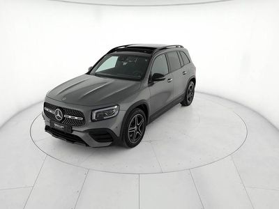 Usata Mercedes GLB200 Premium 150 CV (110 kW) 2023 Grigio SUV