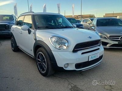Usata Mini Cooper SD Countryman Business 143 CV (105 kW) 2015 Bianco SUV
