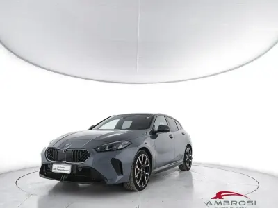 Usata BMW 118 M Sport 150 CV (110 kW) 2025 Grigio Utilitaria