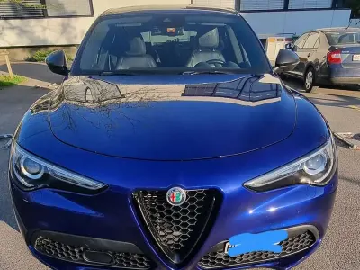 Usata Alfa Romeo Stelvio Ti 280 CV (205 kW) 2020 Blu/azzurro SUV