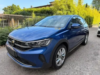 Usata VW Taigo Life 95 CV (69 kW) 2024 Blu SUV