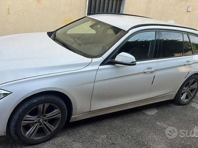 Usata BMW 320 184 CV (135 kW) 2014 Bianco Station wagon