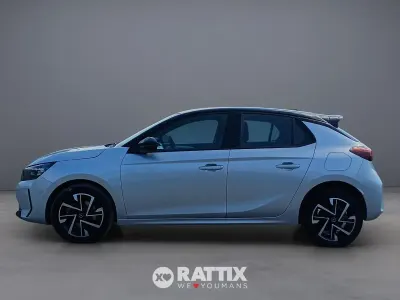 Usata Opel Corsa 110 CV (80 kW) 2025 Crystal silver Utilitaria