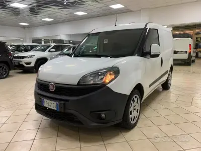 Occasion Fiat Doblò 120 ch (88 kW) 2018 Blanc Monospace