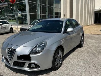 Usata Alfa Romeo Giulietta 120 CV (88 kW) 2010 Grigio Utilitaria