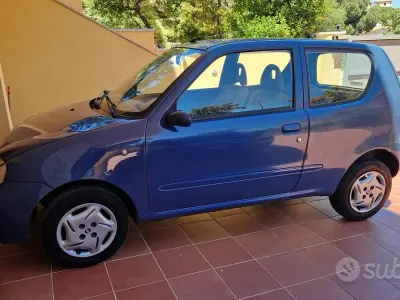 Usata Fiat 600 54 CV (39 kW) 2006 Utilitaria